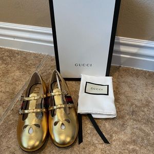GUCCI Metallic leather gold ballerina flats/sandal